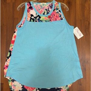 Pink Lily Boutique tank NWT size large.